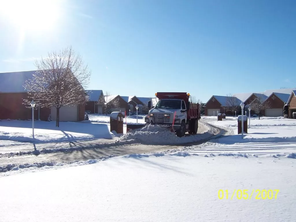 snow and ice removel near me