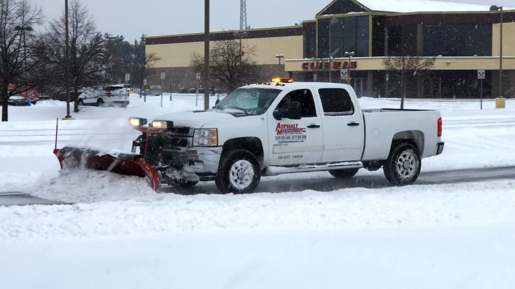 snow and ice removel near me
