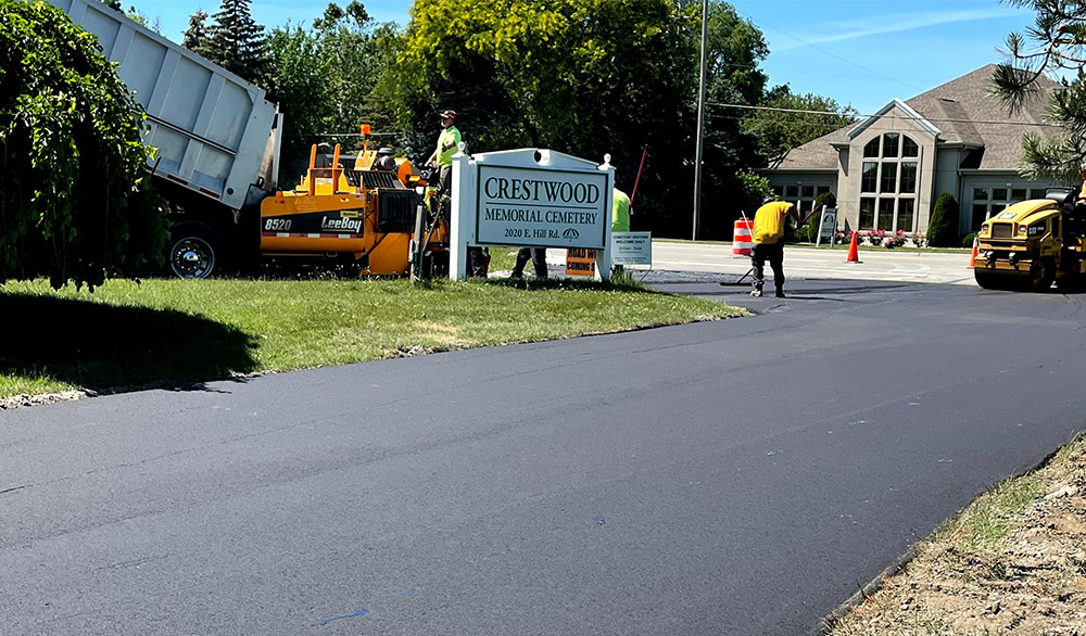 asphalt overlay resurfacing Flushing, MI