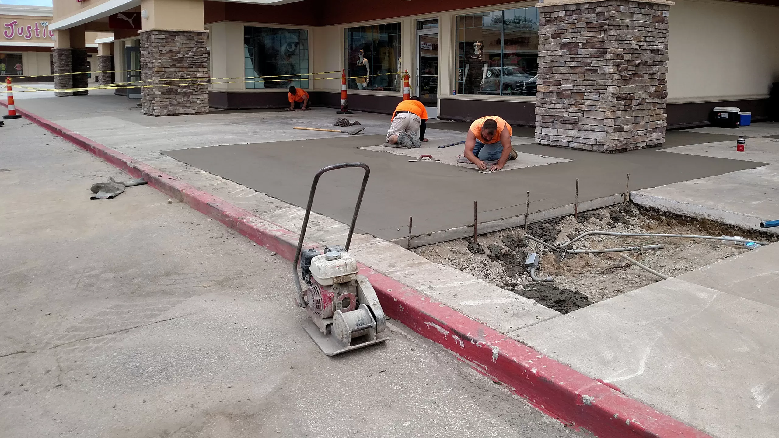 Concrete Flat Work Contractor