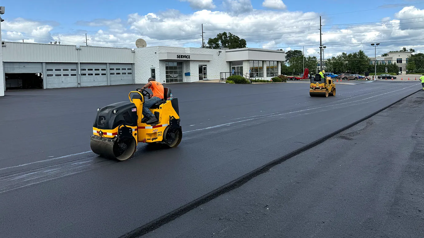 Flushing Mi Commercial Parking Lot Paving Contractor